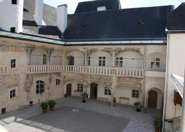 Residenz Schloss Poeggstall *