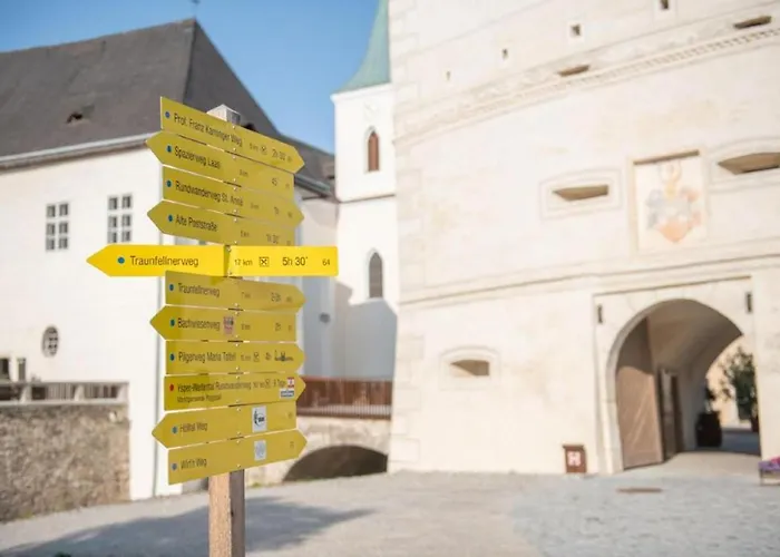 Residenz Schloss Poeggstall Appartement *