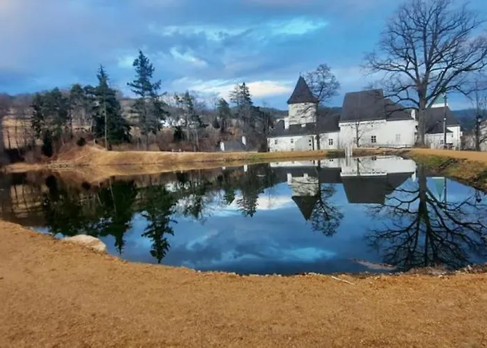 Residenz Schloss Poeggstall *